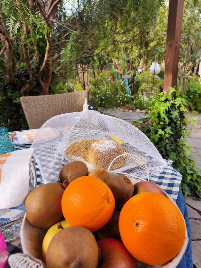 Costa degli Angeli La Pirata Capitana Bed & Breakfast エクステリア 写真