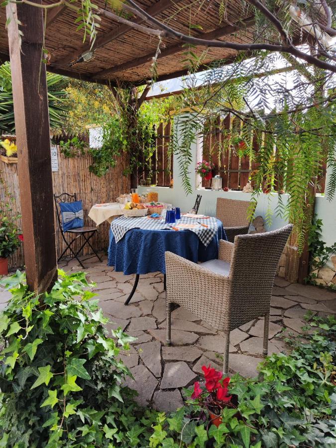 Costa degli Angeli La Pirata Capitana Bed & Breakfast エクステリア 写真